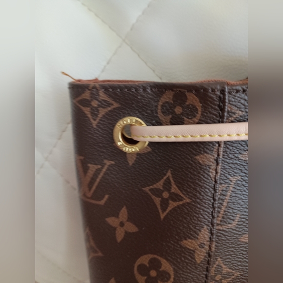 Louis Vuitton Backpack Brown Canvas Monogram - Picture 5 of 9